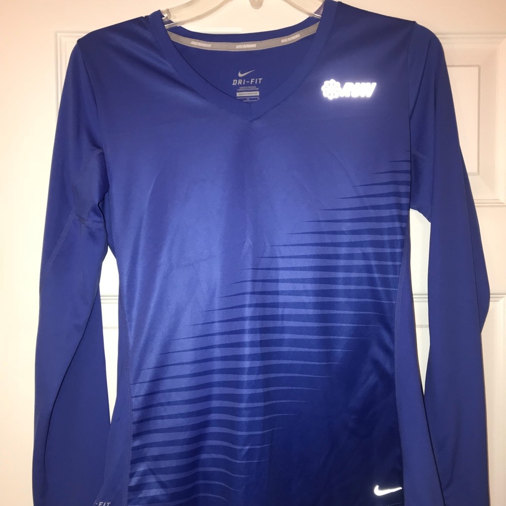 Women’s Blue Long Sleeve Nike Run Shirt